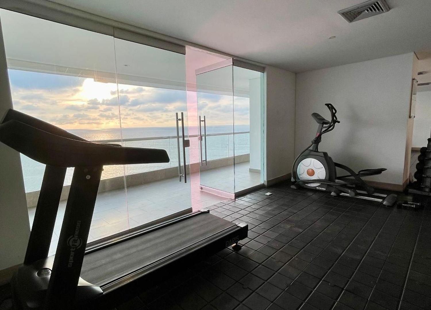 Apartamento En Cerca Al Hilton