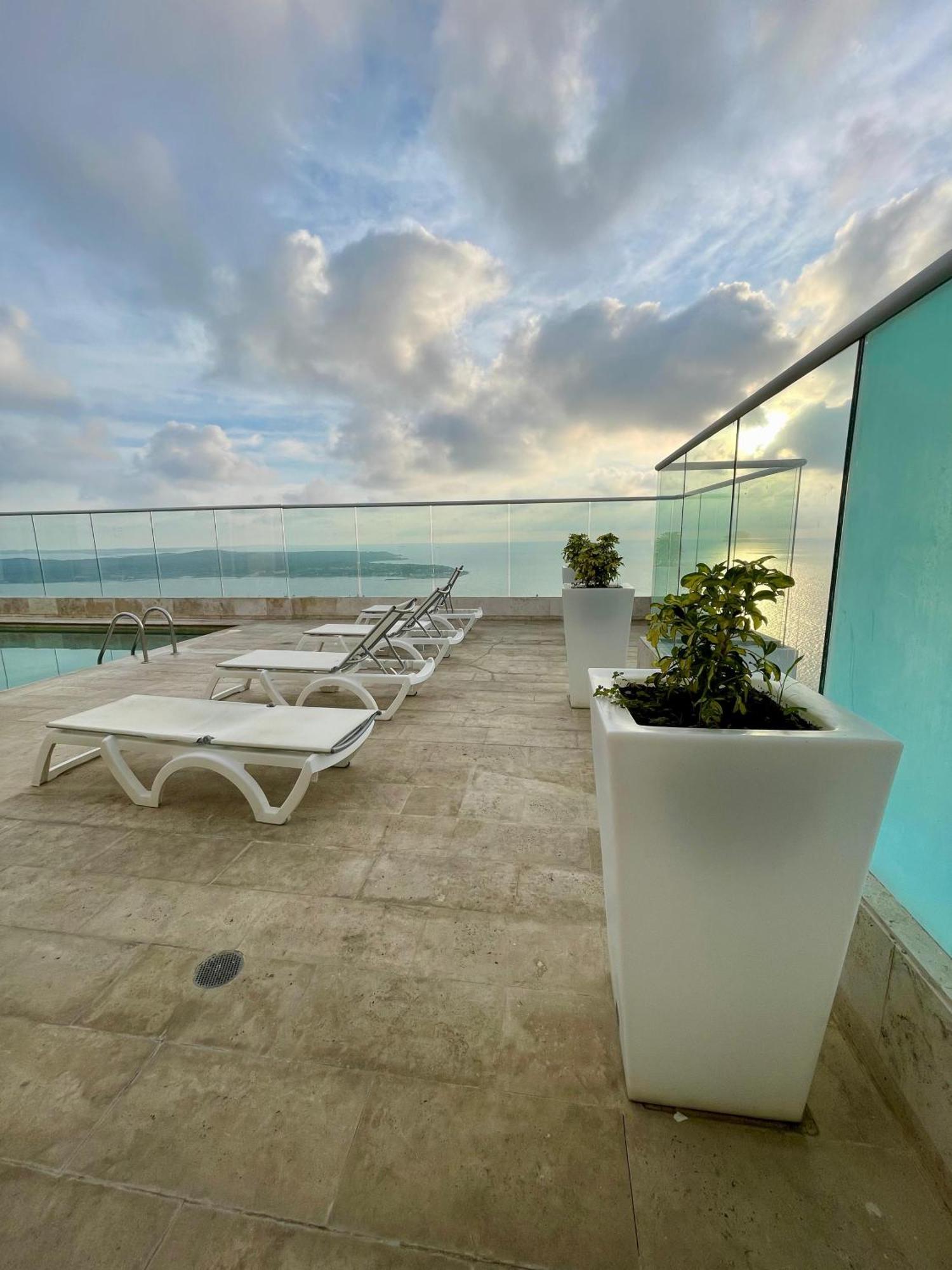 Apartamento En Cerca Al Hilton
